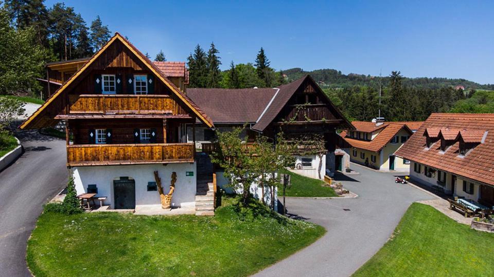 Ferienwohnungen Fam. Koeberl Gundersdorf المظهر الخارجي الصورة